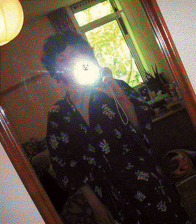 photo of webmistress with flash in mirror